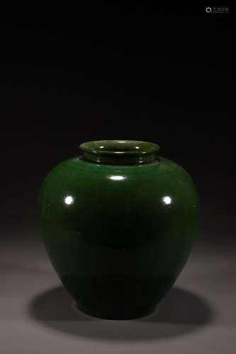 Chinese Tang Sancai Green Glazed Porcelaind Jar