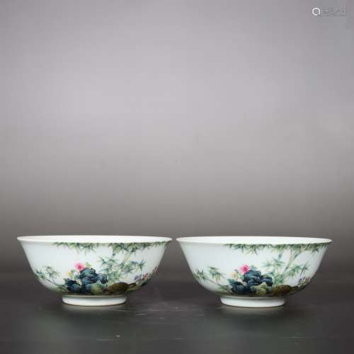 Chinese A Pair Of Qing Dynasty Yongzheng Famille Rose Porcel...