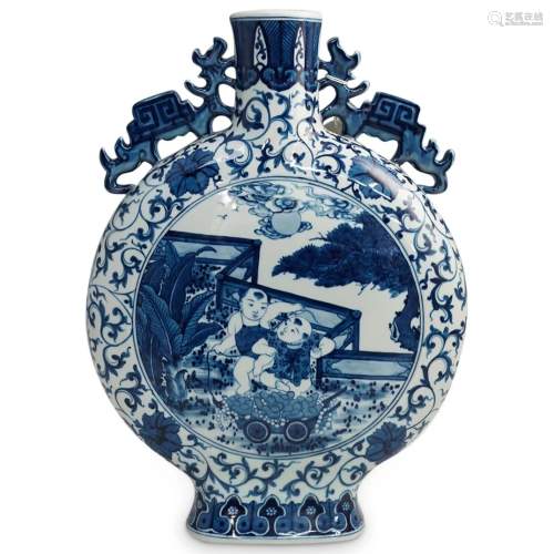 Large Chinese Blue & White Moon Flask Vase