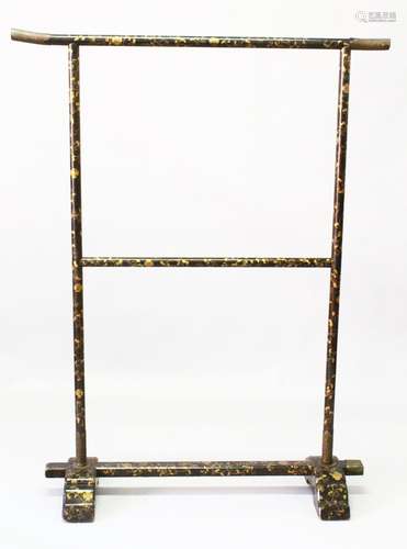 A JAPANESE MEIJI PERIOD GILT DECORATED LACQUER KIMONI STAND,...