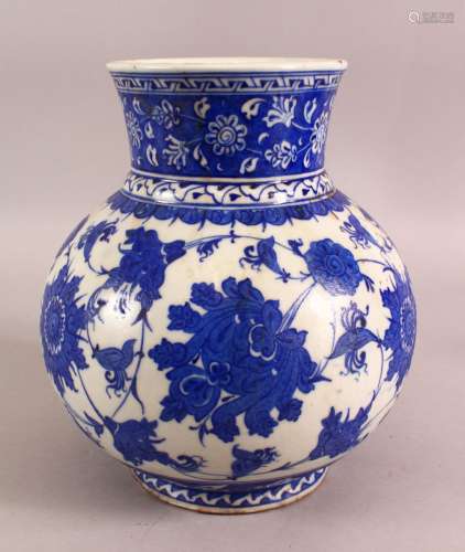 AN 18TH CENTURY BLUE & WHITE POTTERY VASE - decorated with s...