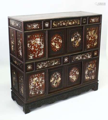 A 19TH/20TH CENTURY CHINESE MOTHER OF PEARL INLAID HARDWOOD ...