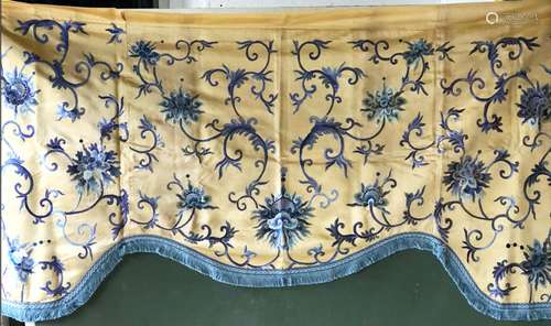 A CANTON EMBROIDERED PELMET FOR THE EUROPEAN MARKET, Circa 1...