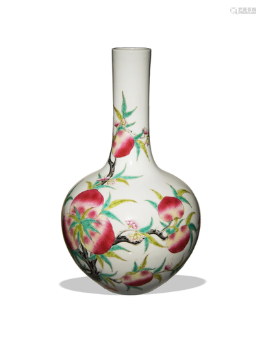 Chinese Famille Rose 9 Peach Tianqiu Vase, 19th Century