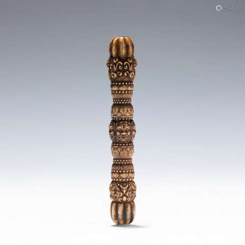 AN CARVED ALOES-WOOD RITUAL INSTRUMENT