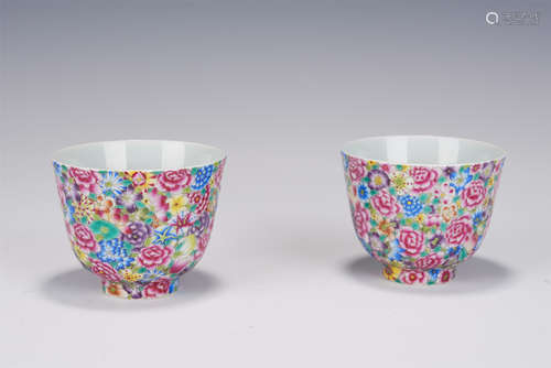 PAIR FAMILLE ROSE MILLE FLEUR WINE CUPS