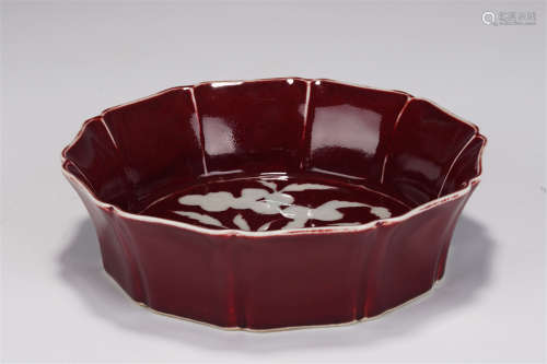 A COPPER RED RESERVE DECORATED BOWL