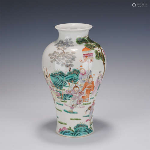 A FAMILLE ROSE WARRIORS BALUSTER VASE