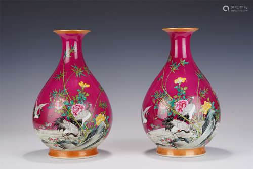 PAIR FAMILLE ROSE CRANES VASES YUHUCHUNPING