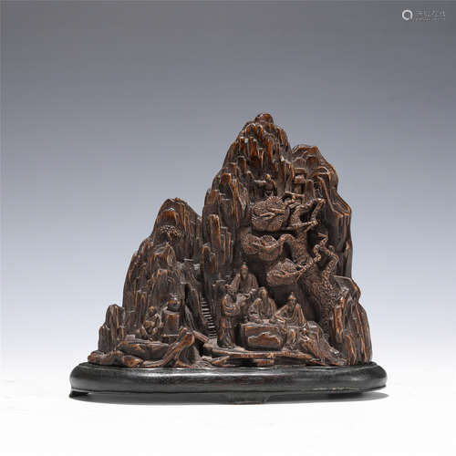 AN ALOESWOOD MOUNT SHAPED CARVING