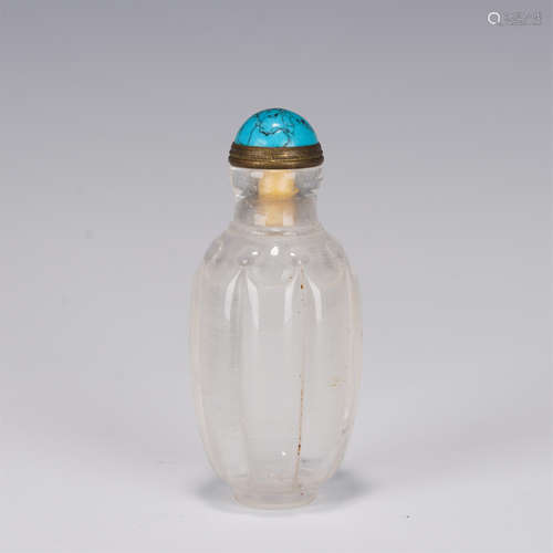 A CARVED ROCK CRYSTAL SNUFF BOTTLE