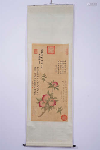 A CHINESE PAINTING HANGING SCROLL OF PEACHES