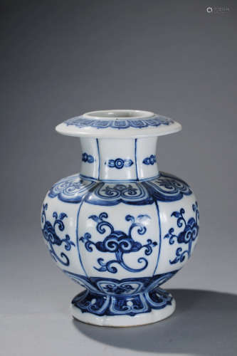 A Blue And White Lingzhi Vase Zun