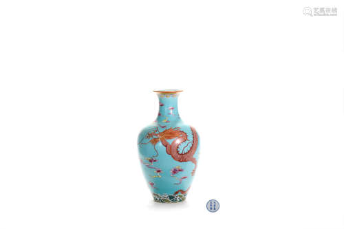 A Blue Ground And Iron-Red Glaze Dragon Globular Vase