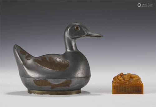A CARVED TIANHUANG SEAL WITH DUCK SHAPED TIN BOX