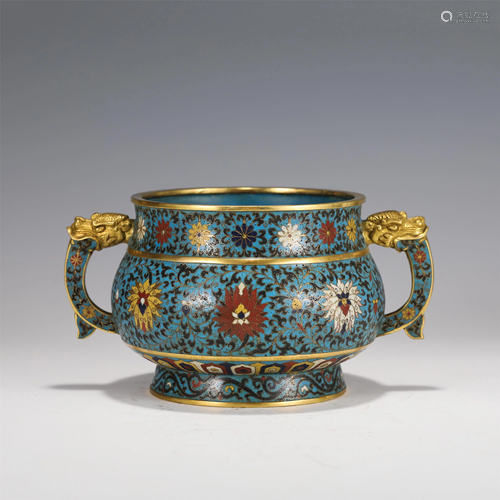 A RARE CLOISONNE ENAMEL CENSER WITH DOUBLE HANDLES