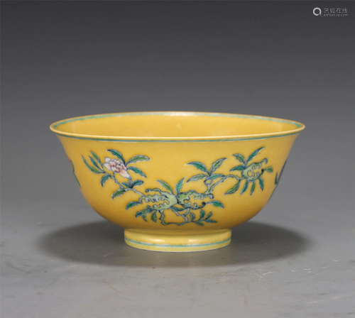 A YELLOW GROUND DOUCAI GLAZED THREE ABUNDANCES BOWL