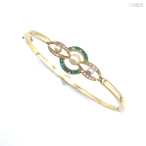 Art Deco Pearls Emeralds & Diamonds 18k Gold Bangle
