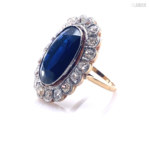 Sapphire, Diamonds & 18k Gold Rosetta Ring