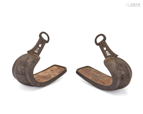 A pair of Japanese iron 