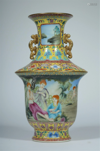 A CHINESE ENAMEL PAINTED FIGURES STORY VASE