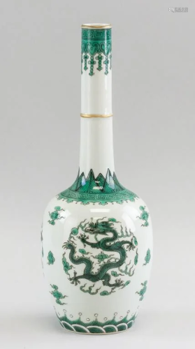 Chinese Green & White Dragon Imperial Vase