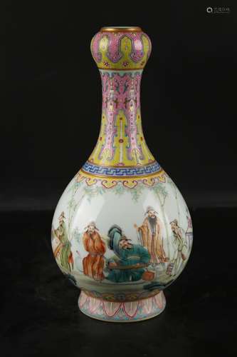 Chinese Qing Dynasty Qianlong Famille Rose Porcelain Gold Pa...