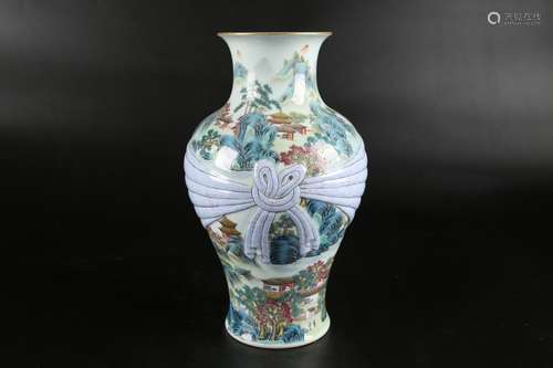 Chinese Qing Dynasty Qianlong Famille Rose Porcelain 