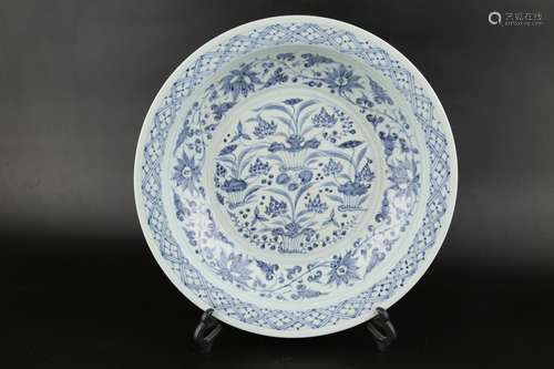 Chinese Yuan Dynasty Blue And White 