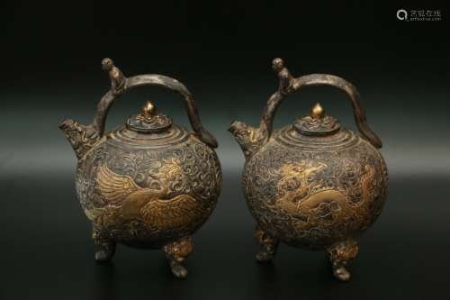 Chinese A Pair Of Pure Silver Gold Painted 