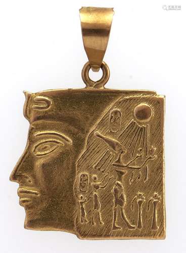 An Egyptian gold mask pendant, control mark, 3.2g Good condi...