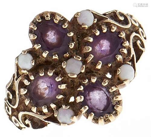 An amethyst and opal ring, in 9ct gold, 3.1g, size L½ Good c...