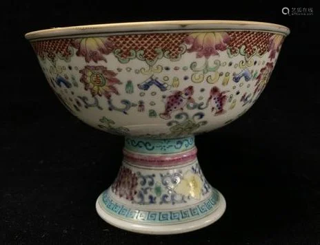 Chinese Famille Rose Enamel Painted Porcelain Cup