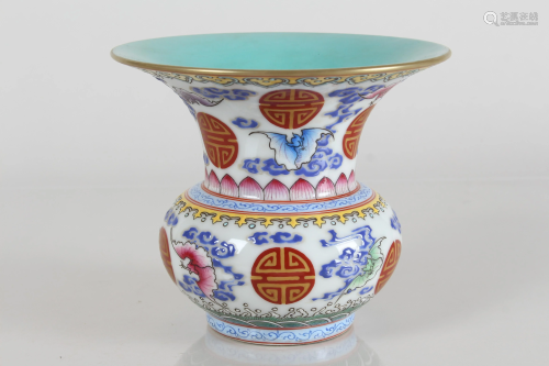 A Chinese Ancient-framing Bat-framing Porcelain Fortune