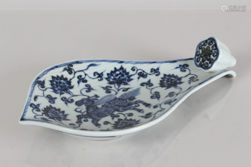 A Chinese Myth-beast Blue and White Fortune Porcelain