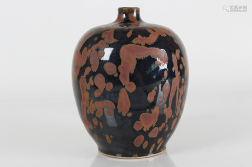 A Chinese Overlay Porcelain Fortune Vase