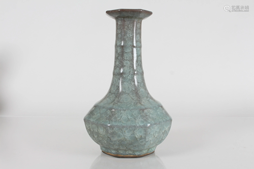 A Chinese Octa-fortune Porcelain Vase