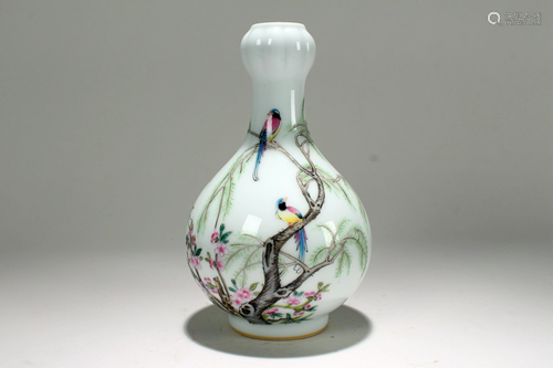 A Chinese Garlic-fortune Nature-sceen Fortune Porcelain