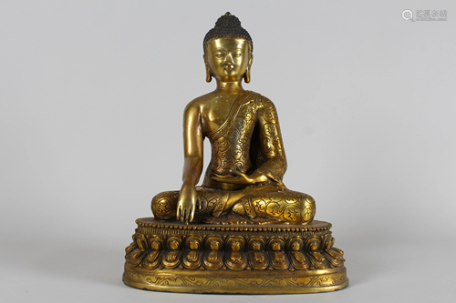 A Chinese Vividly-detailed Fortune Gilt Buddha Statue