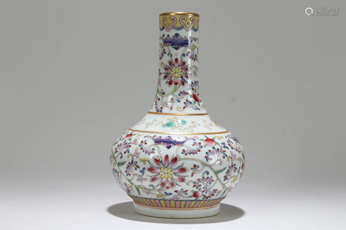 A Chinese Bat-framing Fortune Porcelain Vase