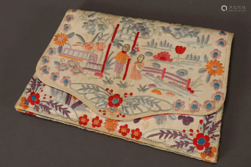 Chinese Embroidered Purse,