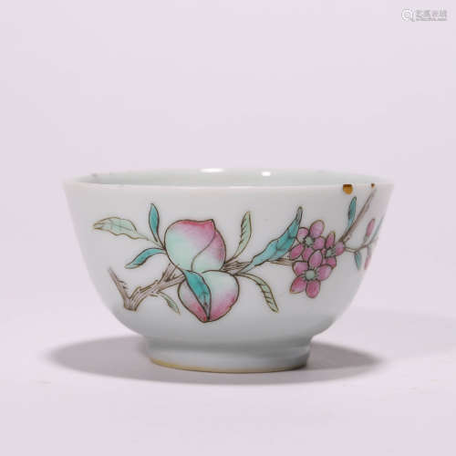 A Chinese Porcelain Famille-Rose Bowl