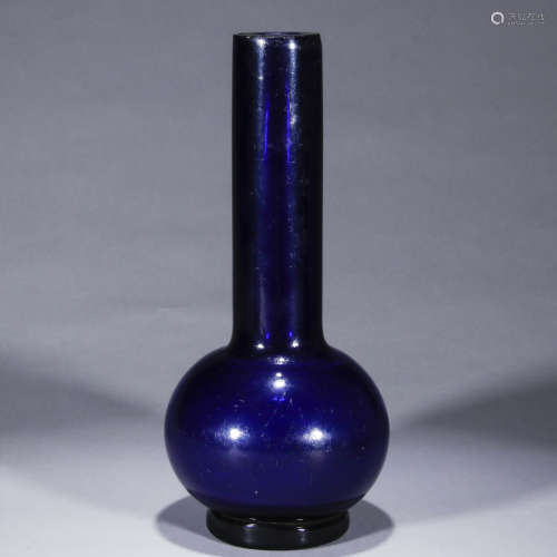 A  Chinese Glass Vase