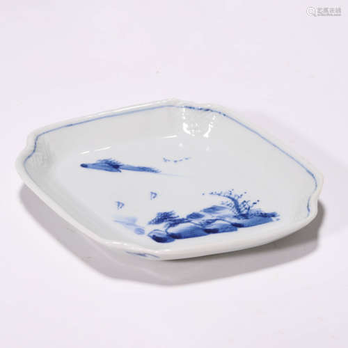 A Chinese Porcelain Blue and White Dish