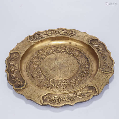 A Chinese Gilt-Bronze Lobed Dish