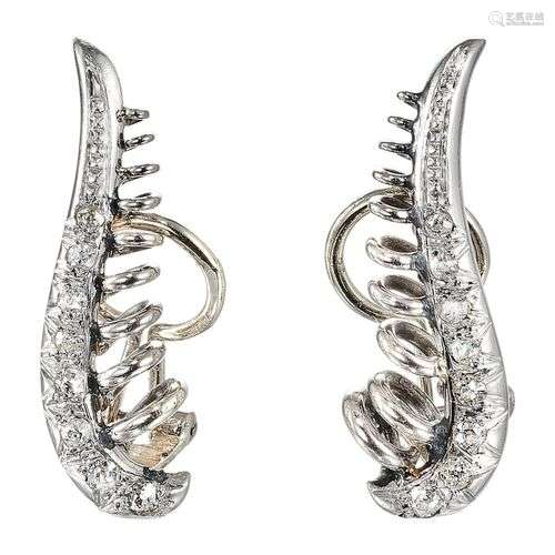 PAIRE DE CLIPS D'OREILLES ART DECO