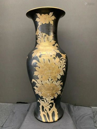 Japanese vase