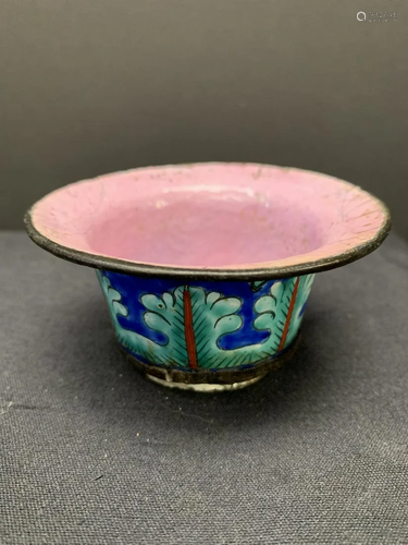 Enamel cup