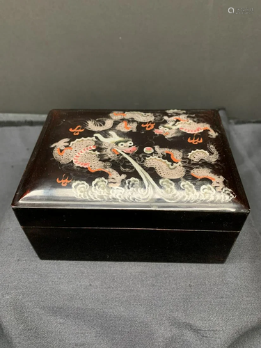 Japanese lacquer nesting box