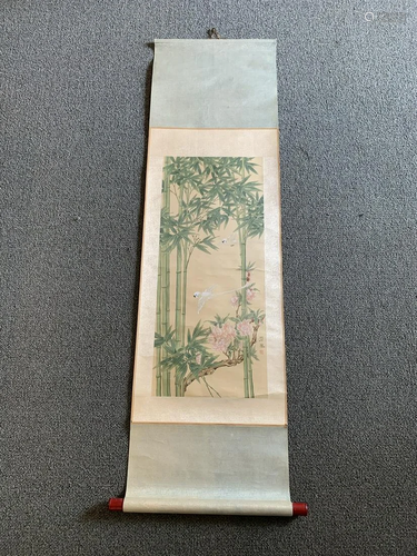 Chinese scroll on silk with box